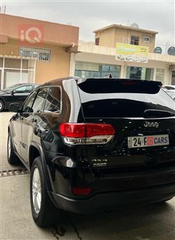 جیپ گراند شیرۆکی